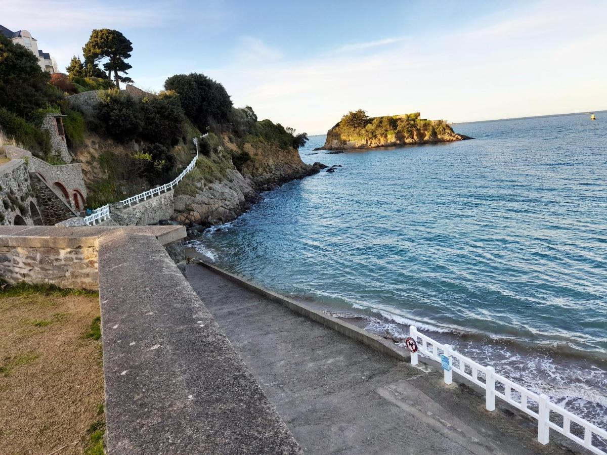 Appartement Ensoleille Et Calme A Saint Quay Portrieux 35 M² Parking Exteriér fotografie